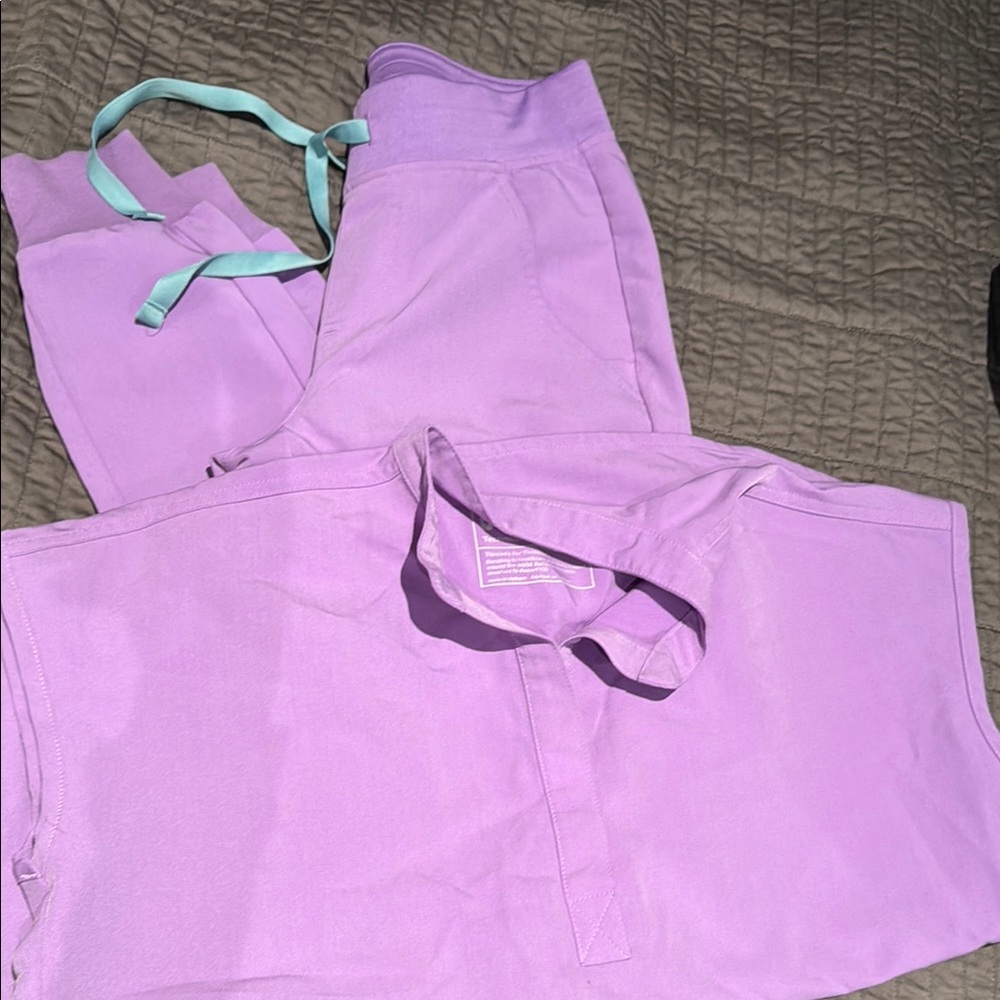 Figs Purple Sweatpants & Joggers with Elastic Waistband